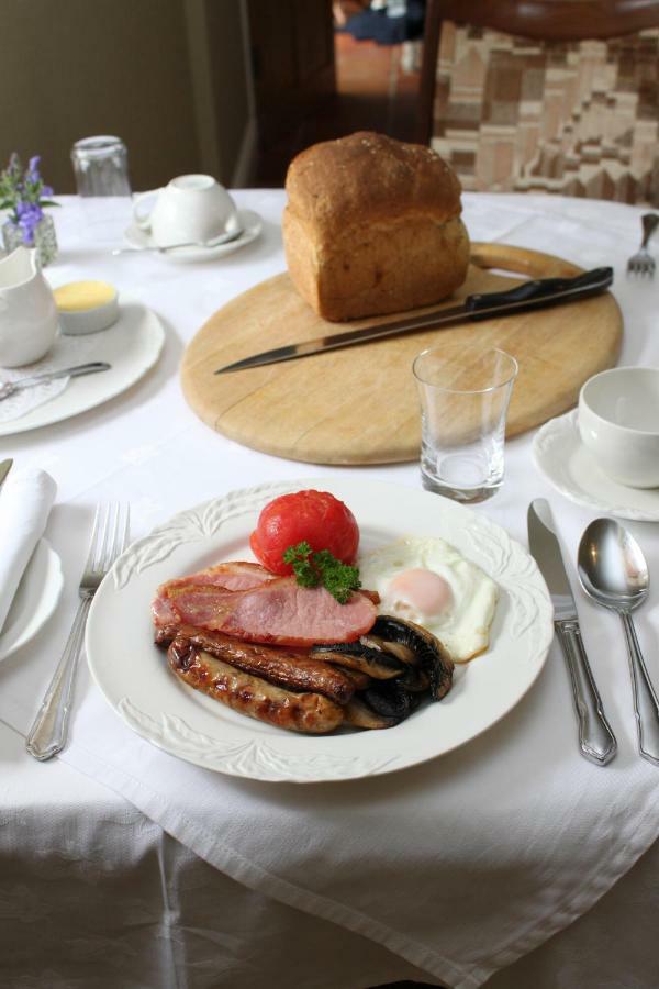 Bed and Breakfast Ty Llwyd Treffynnon Exterior foto